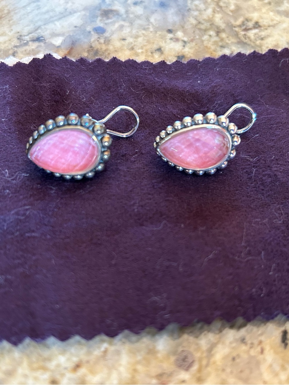 Lagos Maya rhodochrosite teardrop earrings caviar collection - Picture 7 of 8